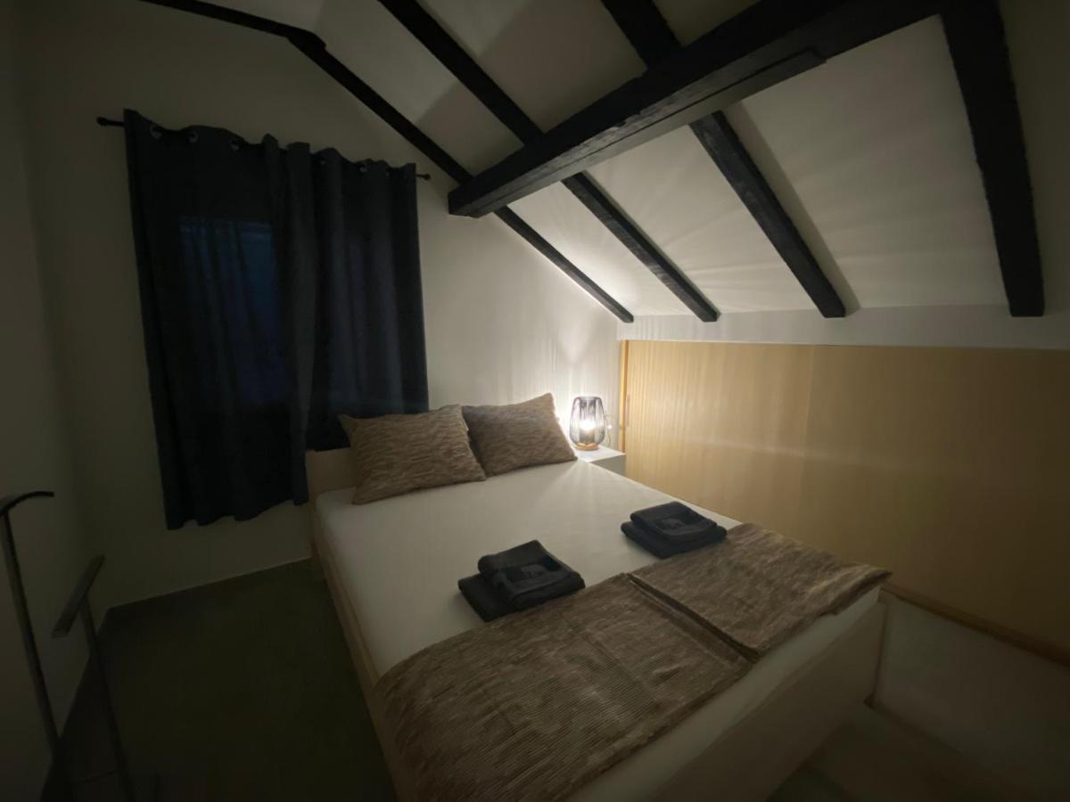 Apartmani Гребастика Экстерьер фото